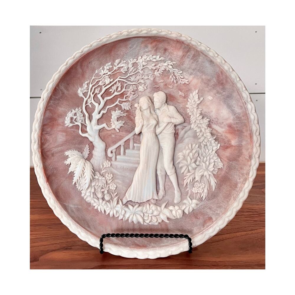 The Kiss by Samuel Thomas Coleridge Incolay Stone Sculpted By Roger Akers 1981